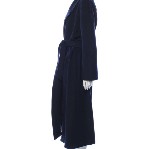 Ganni overcoat - Picture 2 of 3